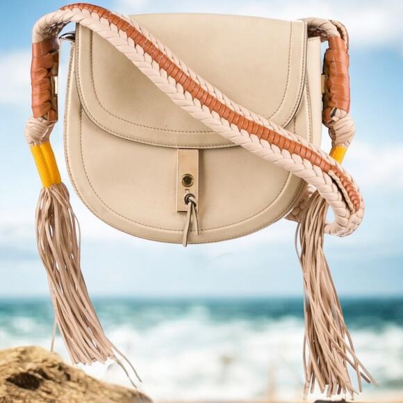 NWT Altuzarra Ghianda
Bullrope Saddle Bag Braided Leather Crossbody Bag $2995 - Picture 2 of 10